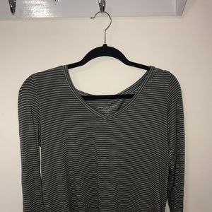 Soft&sexy american eagle tee🦋